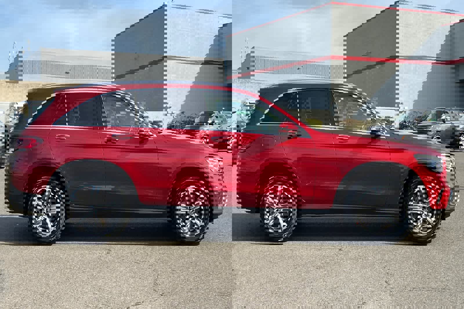 Used 2021 Mercedes-Benz GLC 300 4MATIC image 6