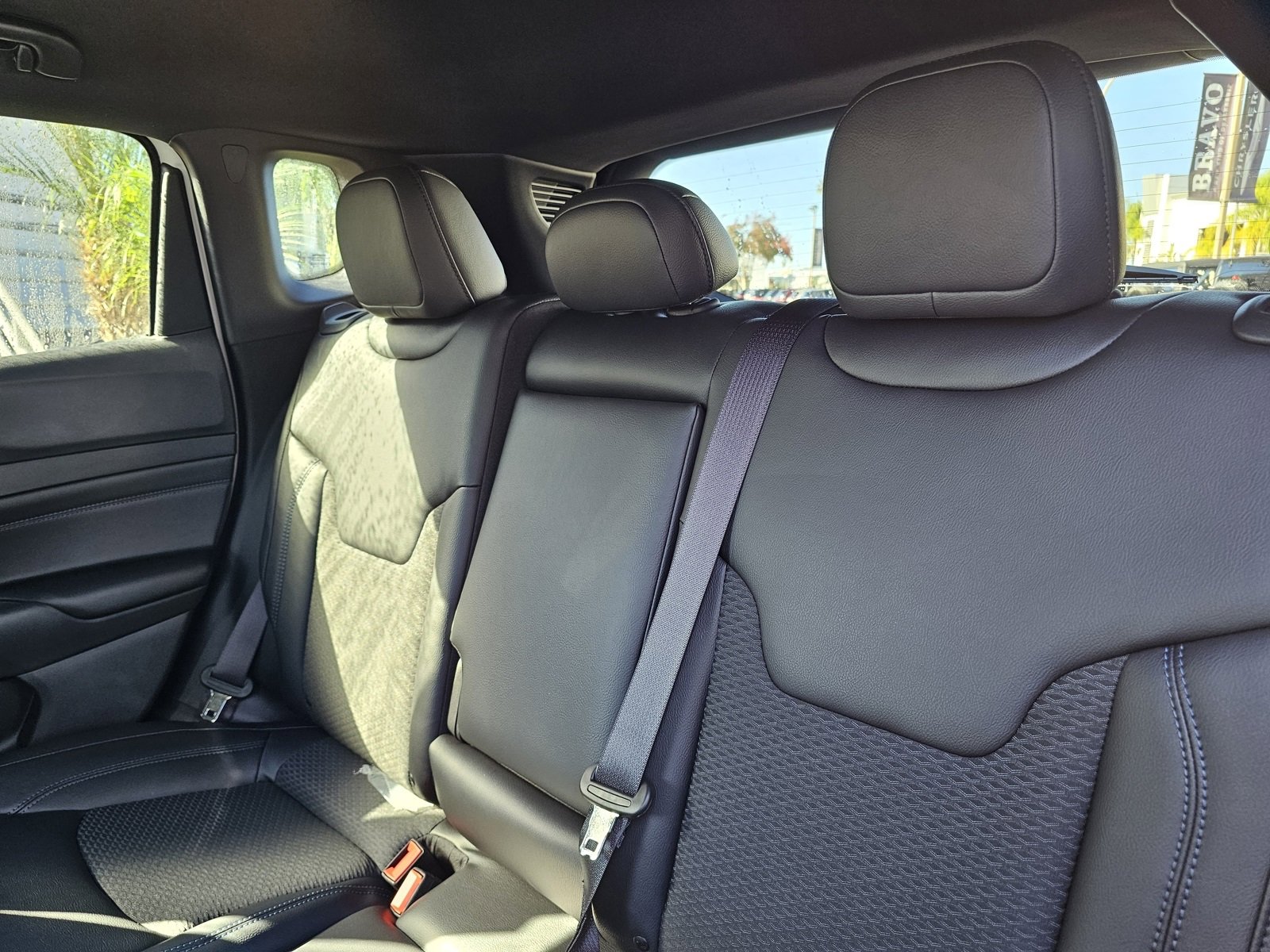 New 2026 Jeep Compass Latitude image 24