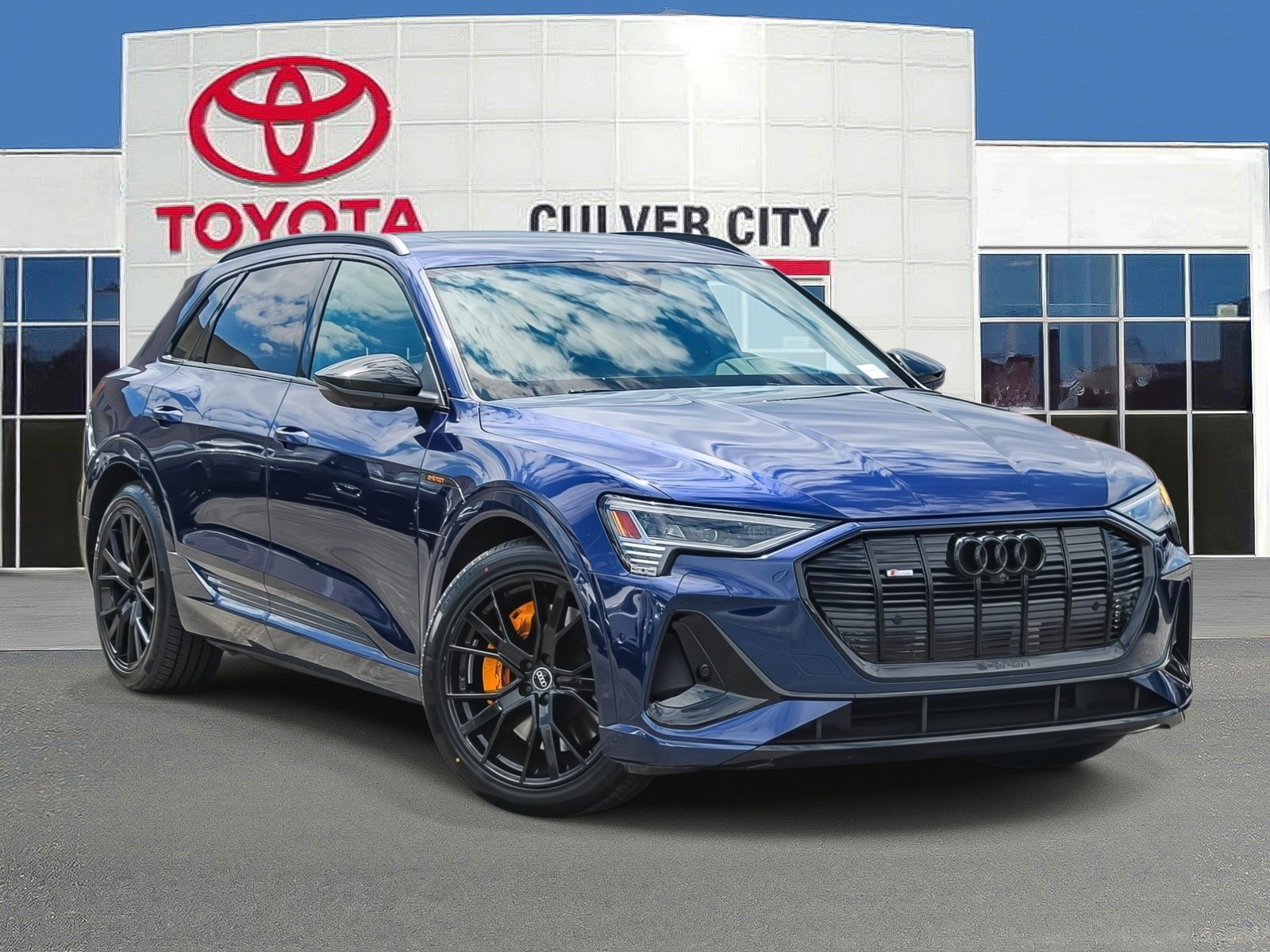 Used 2022 Audi e-tron Chronos