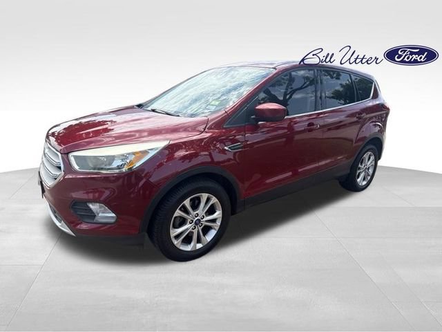 Used 2019 Ford Escape SE FWD image 1