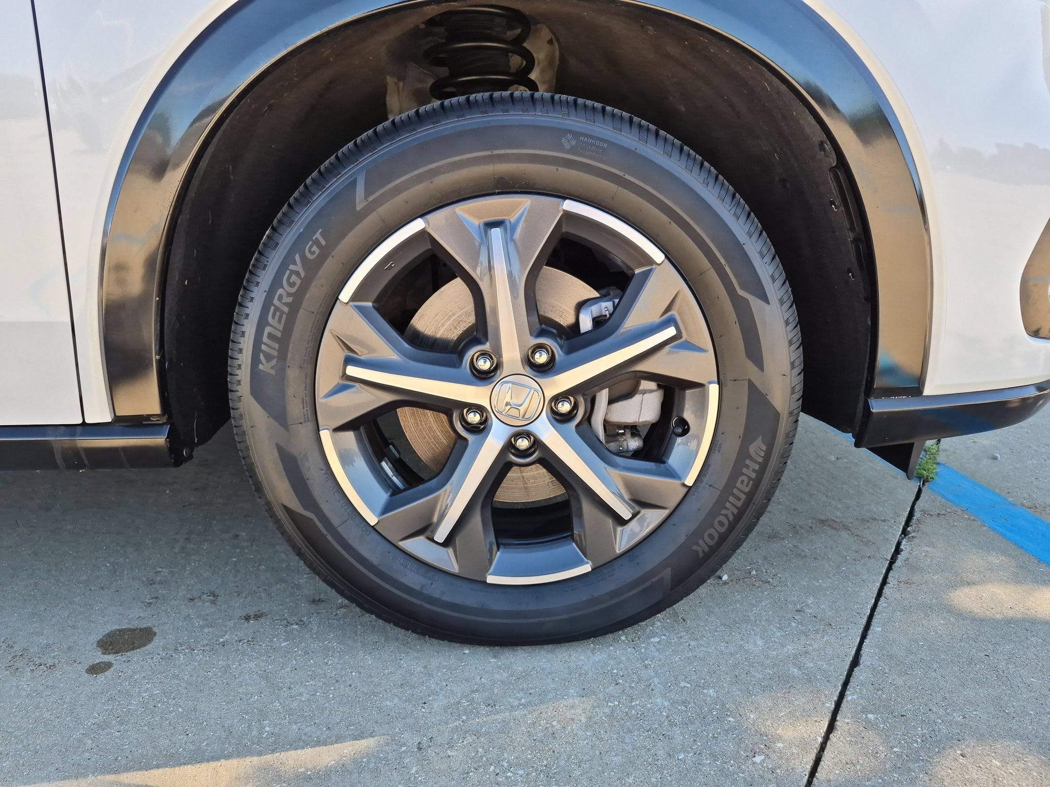 Used 2024 Honda HR-V EX-L image 33