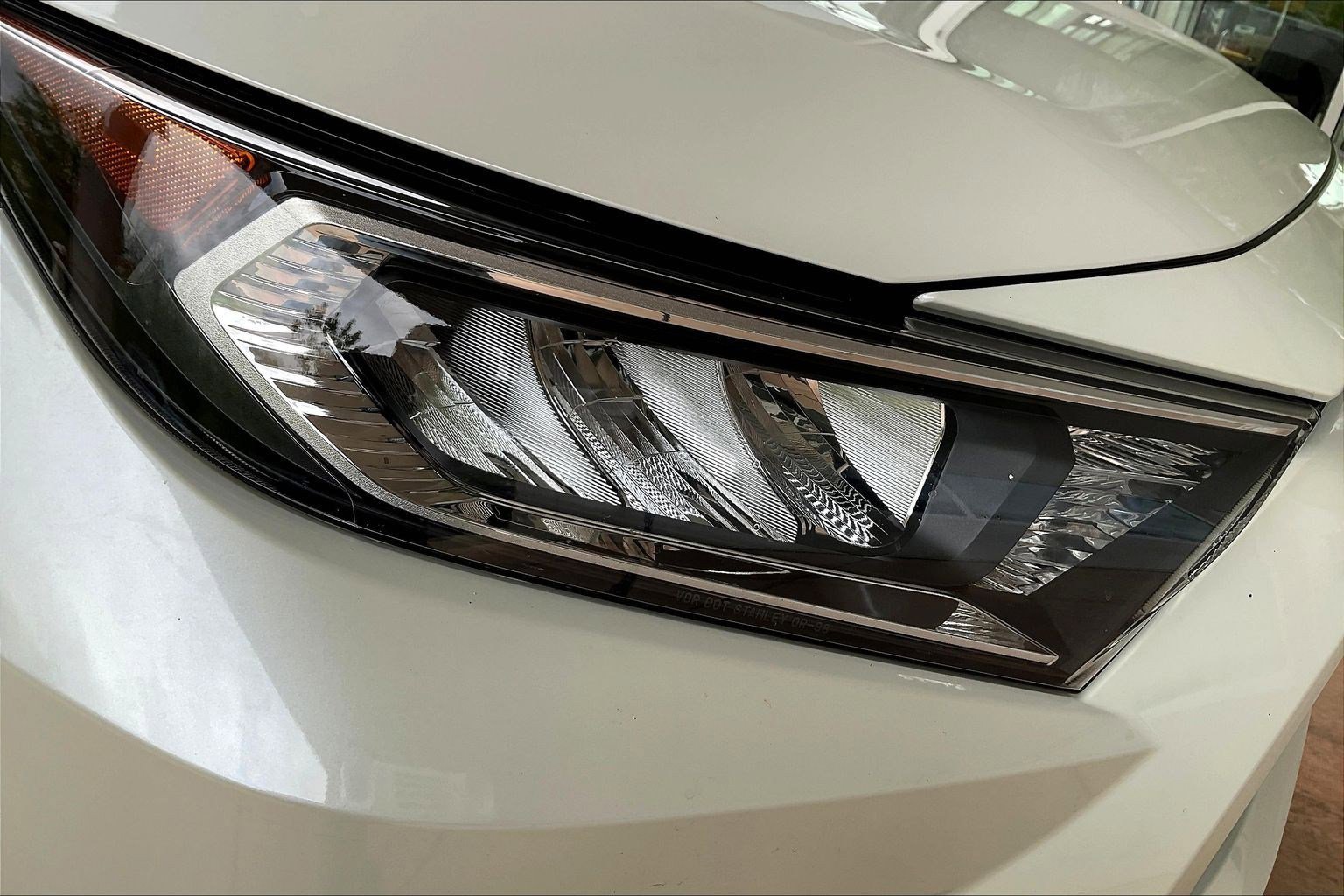 Used 2021 Toyota RAV4 Limited AWD/4WD image 30