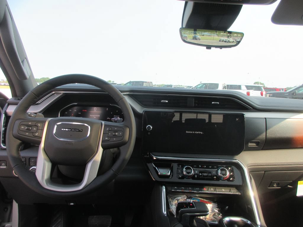 New 2026 GMC Sierra 1500 Denali w/ Denali Reserve Package AWD/4WD image 18