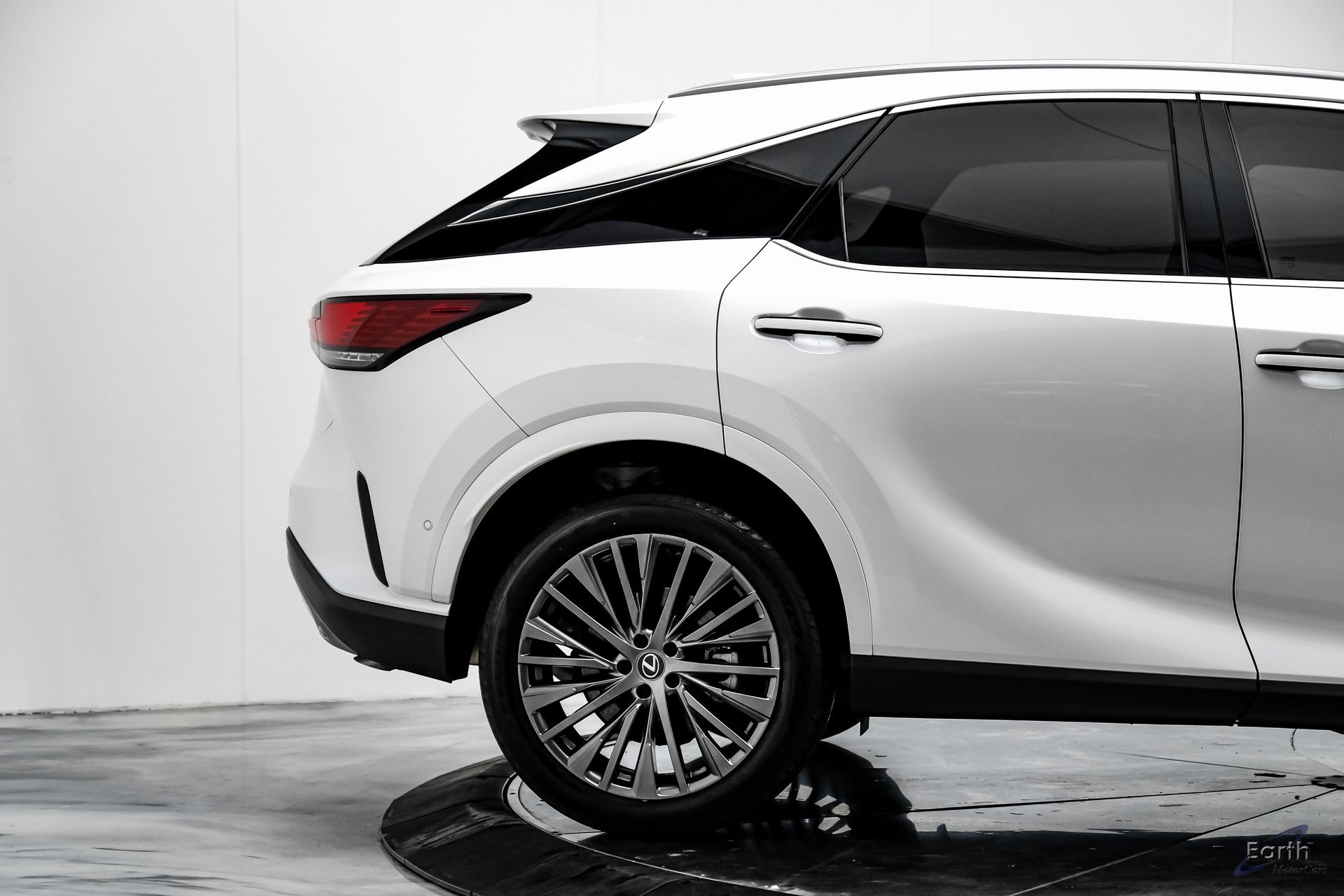 Used 2023 Lexus RX 350 FWD image 17