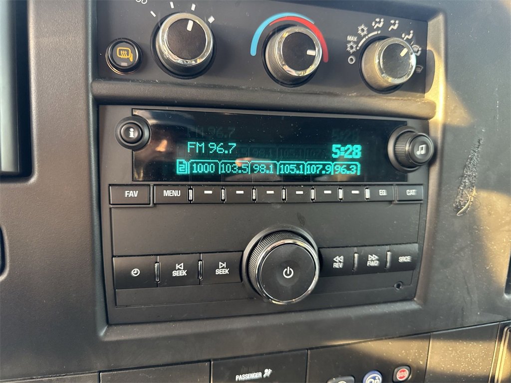 Used 2018 Chevrolet Express 3500 LT w/ LT Preferred Equipment Group image 16