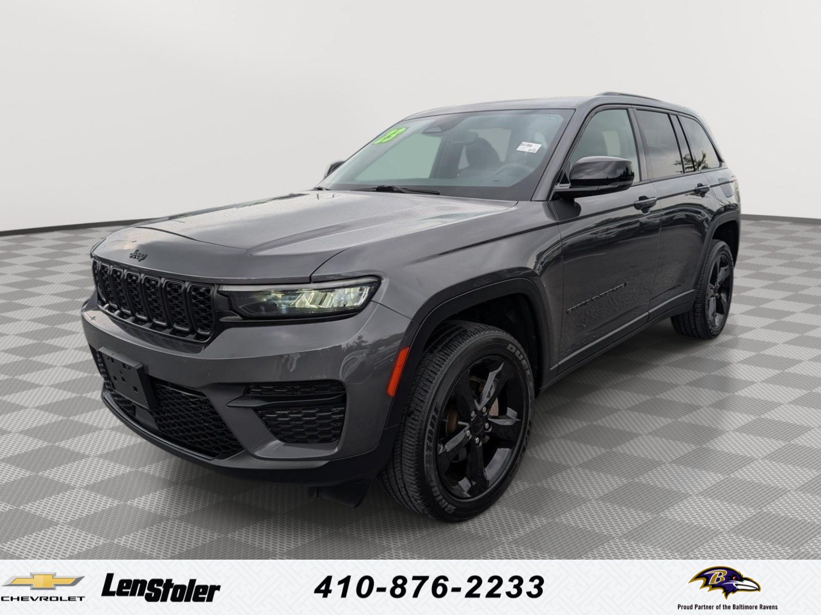 Used 2023 Jeep Grand Cherokee Altitude AWD/4WD image 1