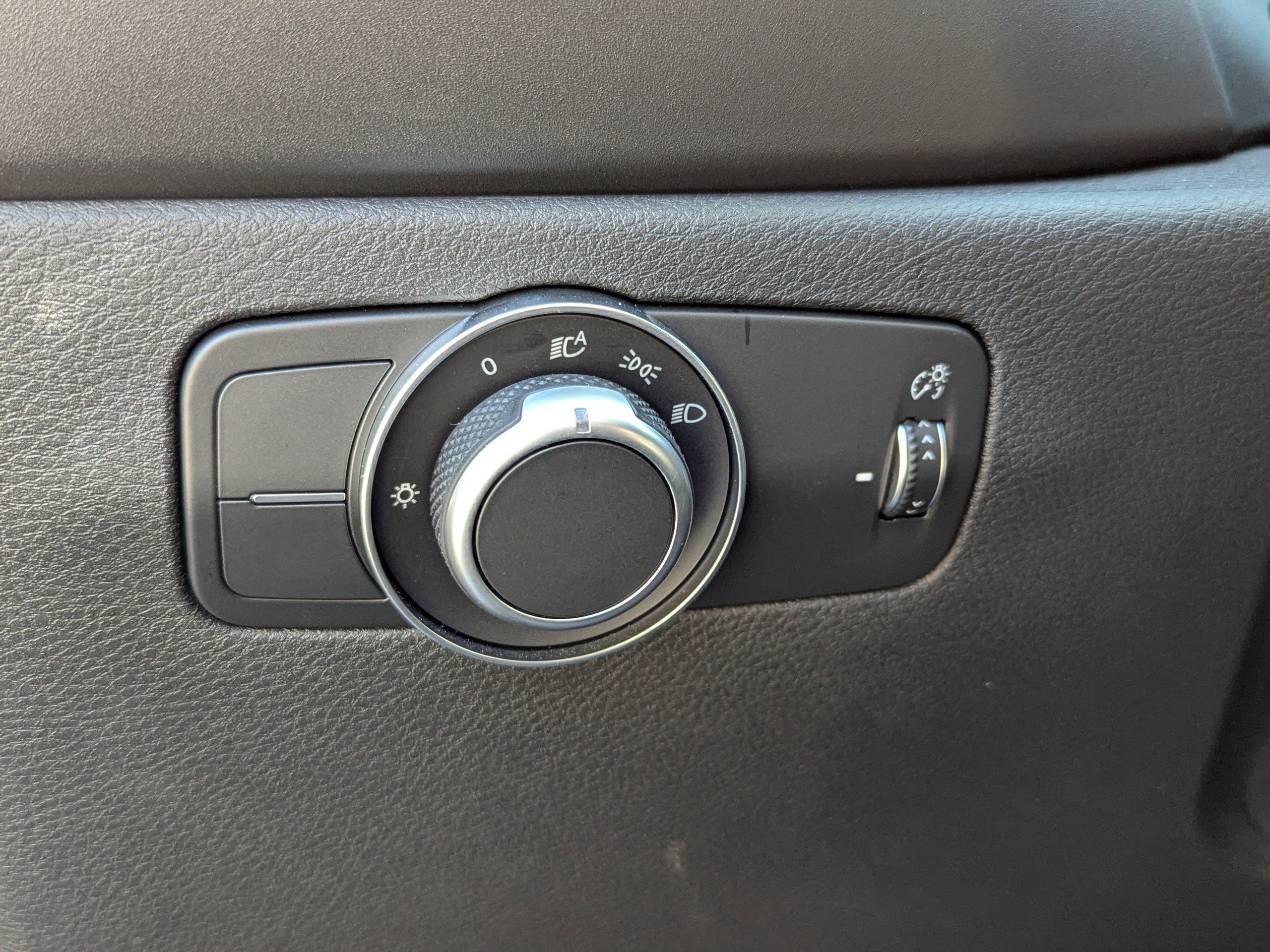 Used 2023 Dodge Hornet GT w/ GT Blacktop Package image 17