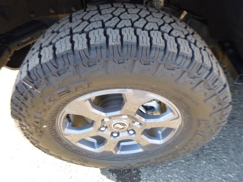 Used 2024 Ford Bronco Big Bend image 24