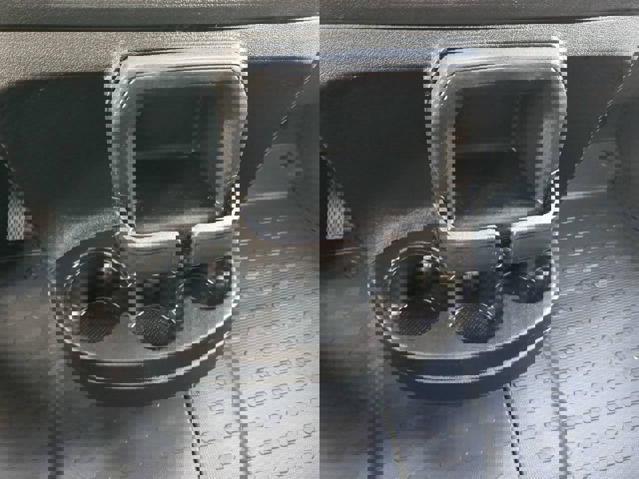 Used 2025 RAM ProMaster 2500 w/ Convenience Group image 19