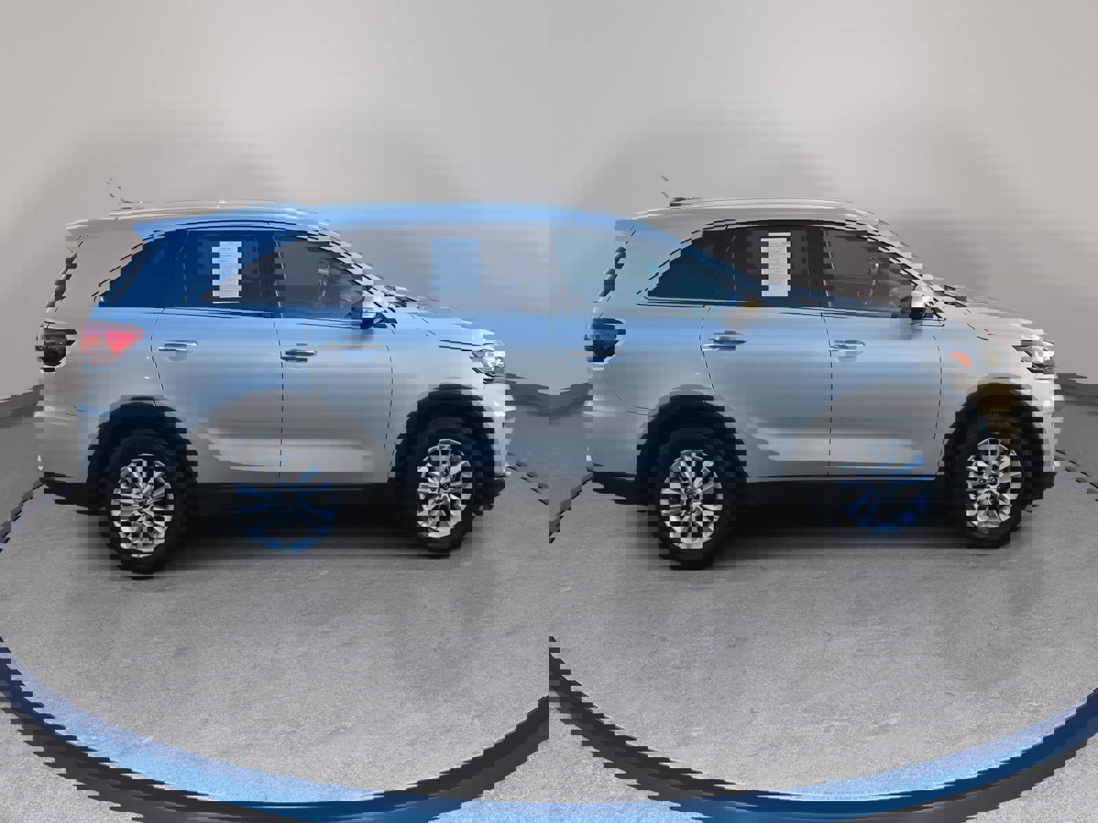 Used 2020 Kia Sorento LX FWD image 4