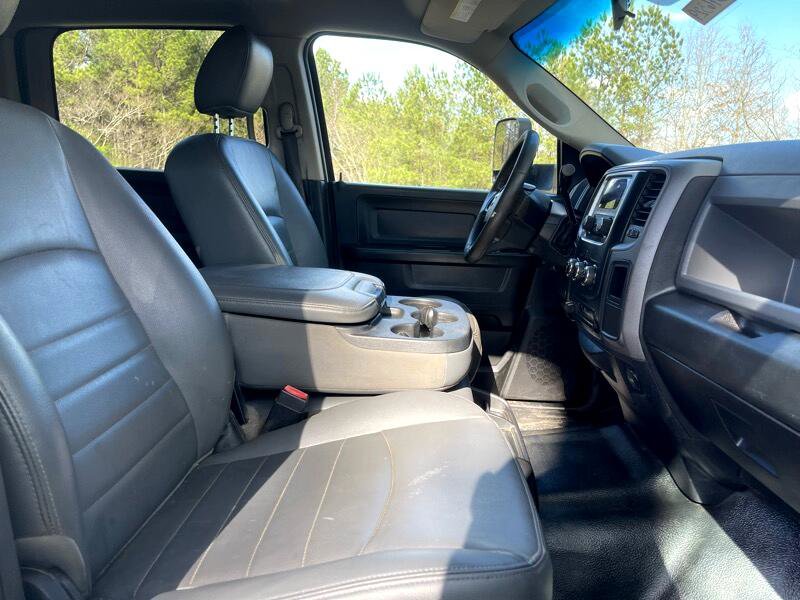 Used 2018 RAM 3500 Tradesman image 21