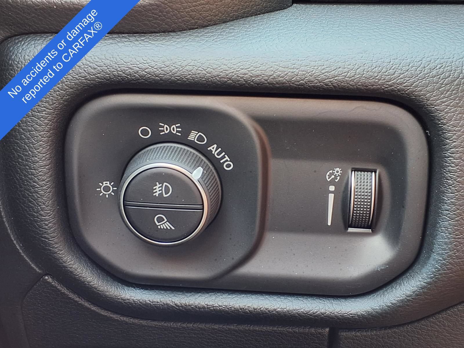 Used 2020 RAM 1500 Big Horn AWD/4WD image 27