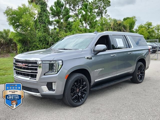 Certified 2022 GMC Yukon XL SLT w/ SLT Luxury Package AWD/4WD image 2
