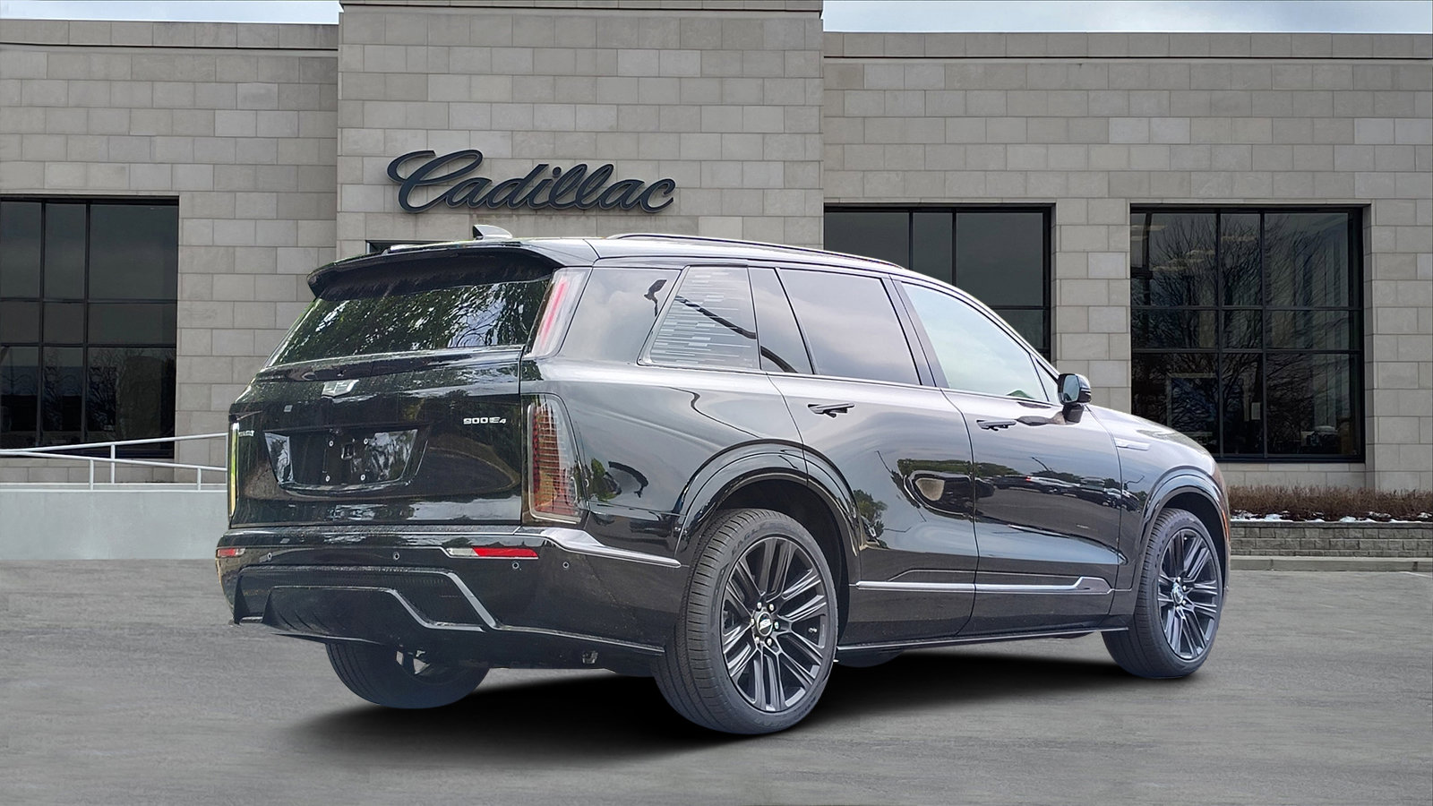 New 2026 Cadillac Vistiq Platinum w/ LPO, Floor Liner Package image 3