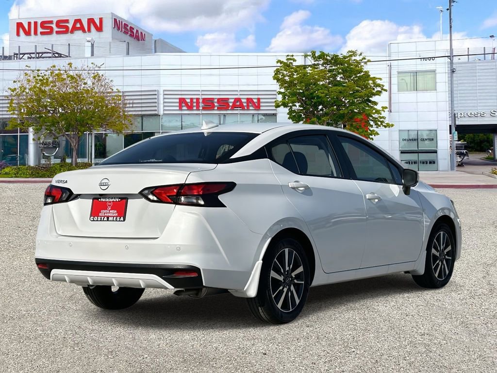 New 2025 Nissan Versa SV image 4