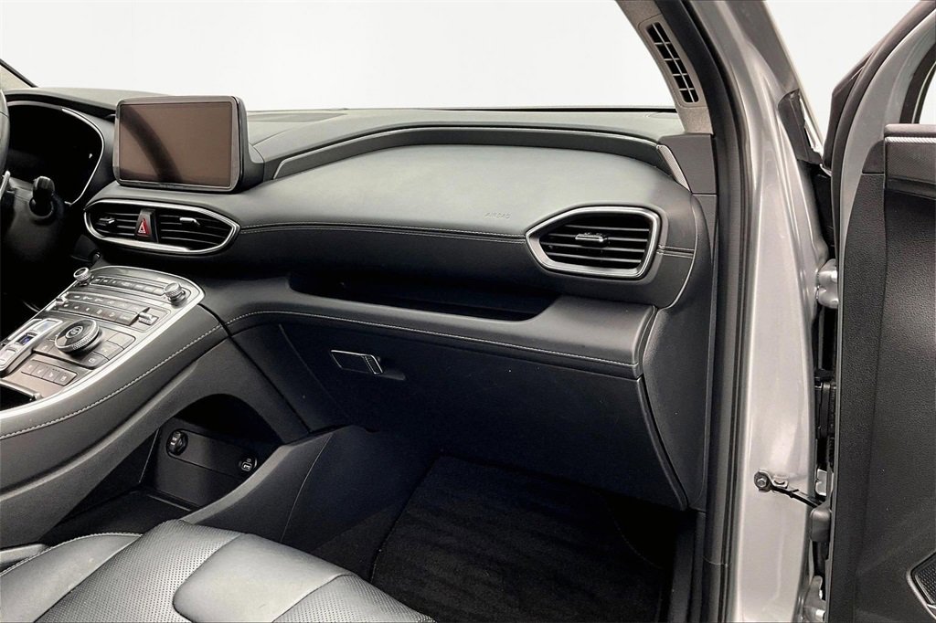 Used 2023 Hyundai Santa Fe Limited image 17