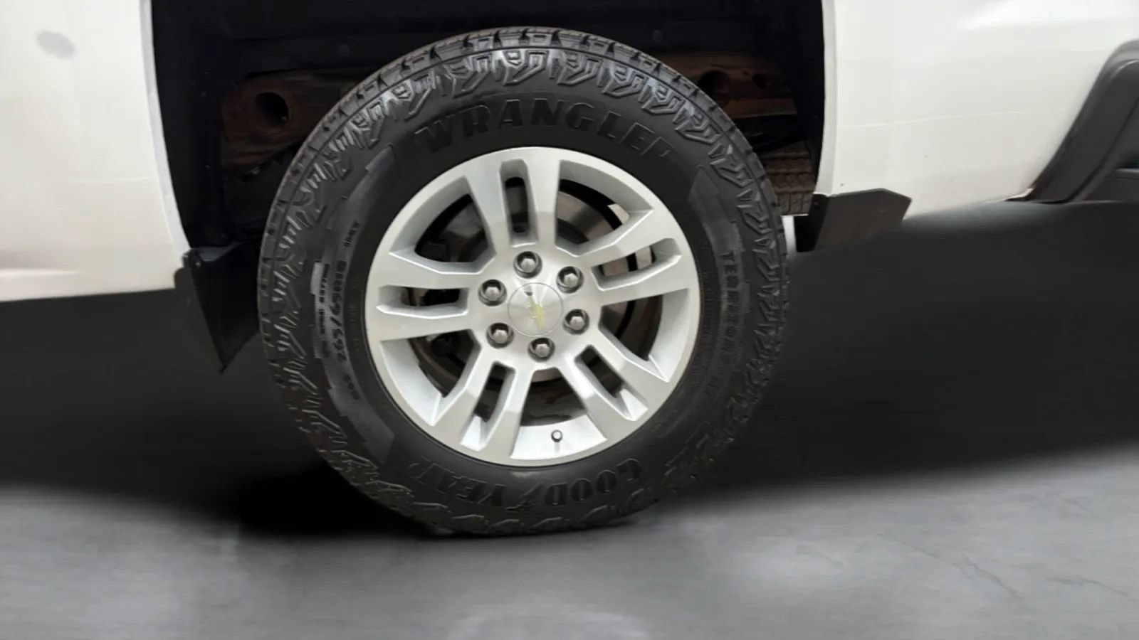 Used 2014 Chevrolet Silverado 1500 LT w/ All Star Edition AWD/4WD image 27