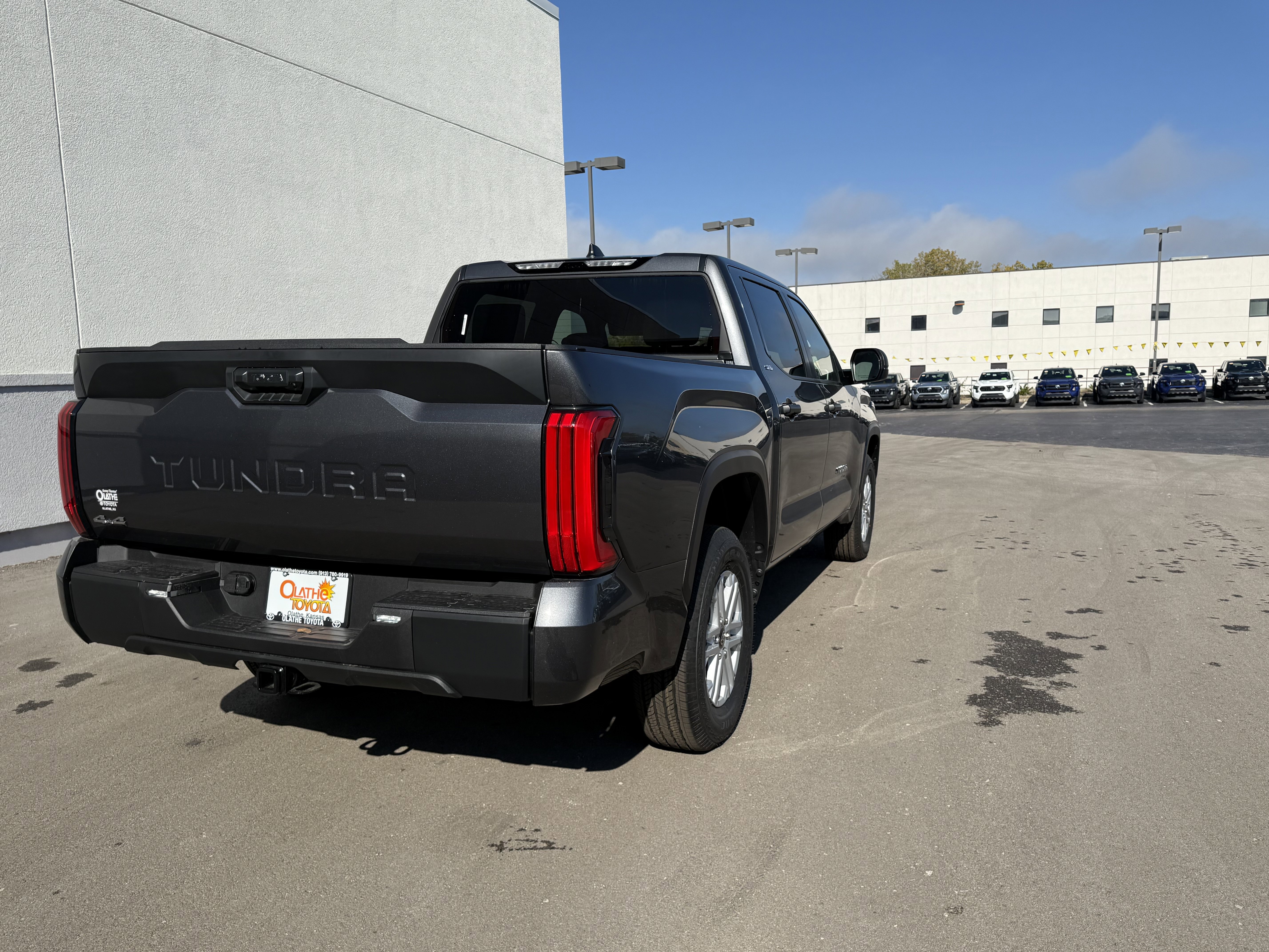 New 2026 Toyota Tundra SR5 image 7