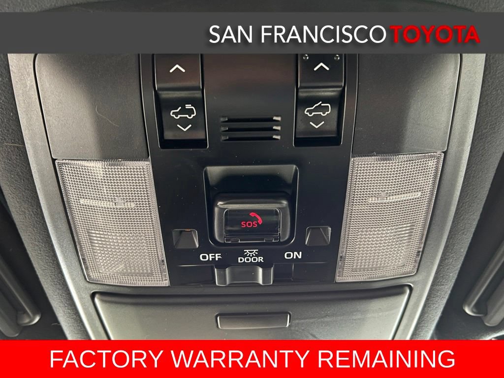 Used 2022 Lexus GX 460 Premium w/ Premium Package AWD/4WD image 31