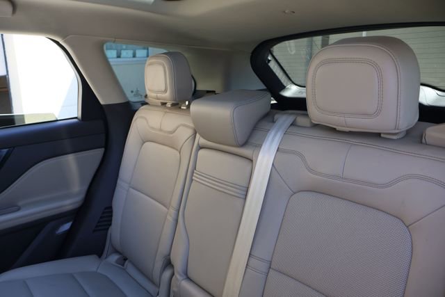 Used 2023 Lincoln Corsair AWD w/ Equipment Group 101A image 16