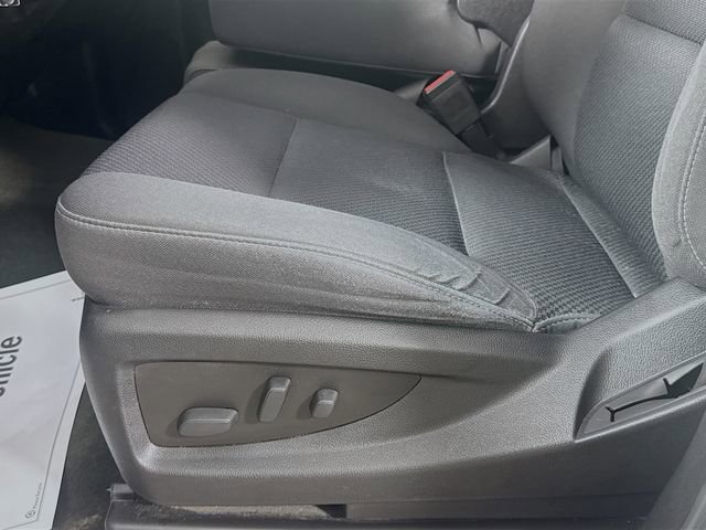 Used 2018 Chevrolet Silverado 1500 LT w/ All Star Edition image 20