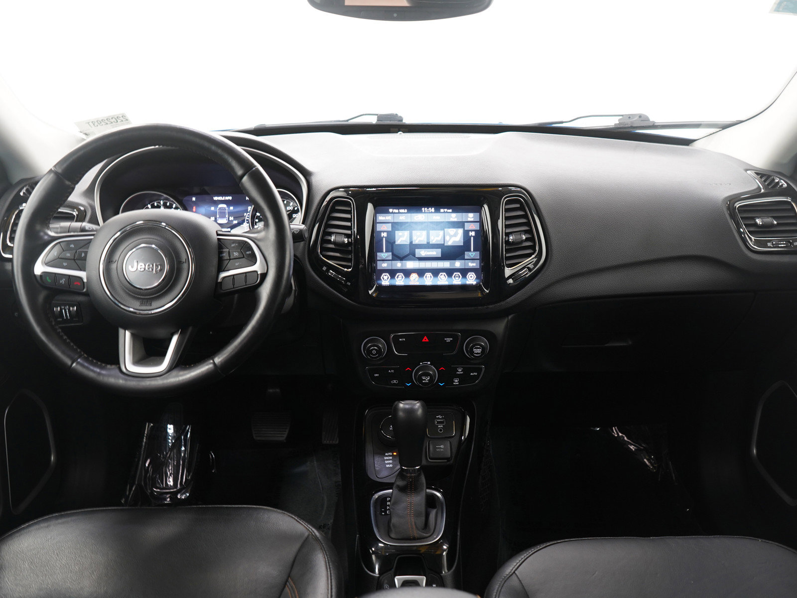 Used 2020 Jeep Compass Limited image 15