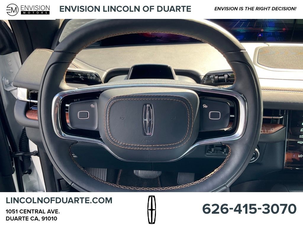 New 2025 Lincoln Navigator Black Label image 20