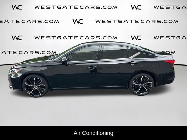 Used 2023 Nissan Altima 2.5 SR FWD image 4