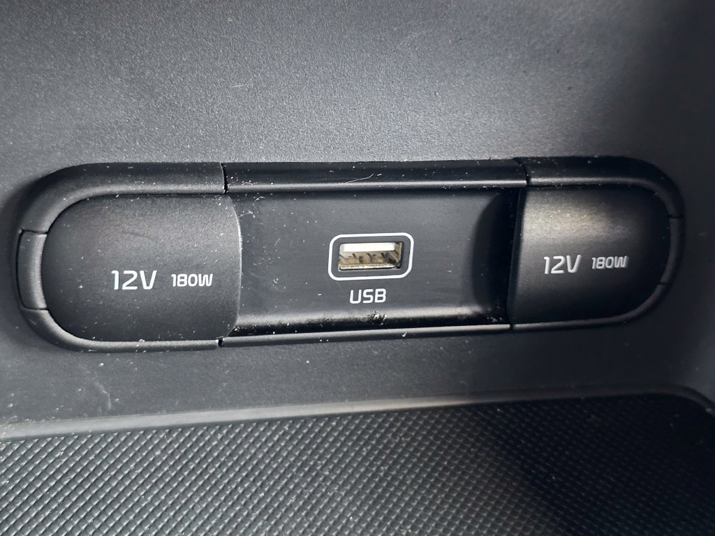 Used 2022 Kia Sportage Nightfall Edition FWD image 29