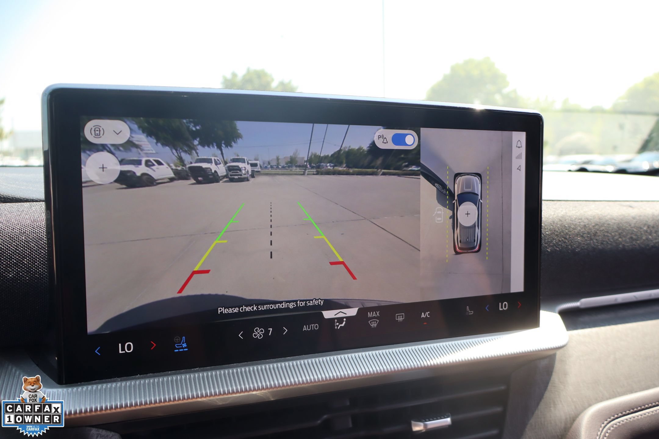 Used 2025 Ford Explorer Platinum RWD image 22