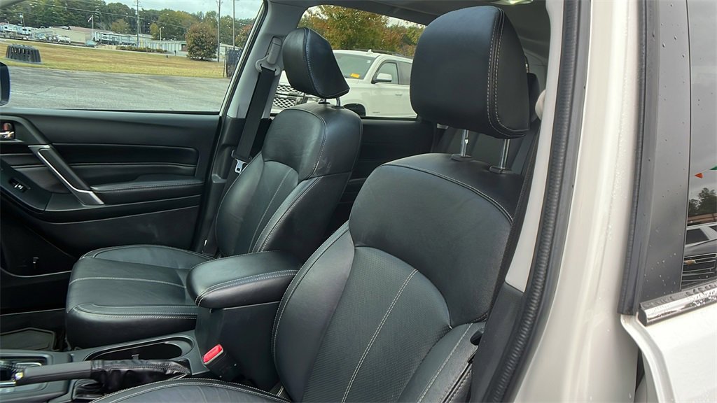 Used 2018 Subaru Forester 2.5i Touring w/ Popular Package #2 image 14