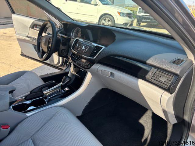 Used 2016 Honda Accord LX image 30