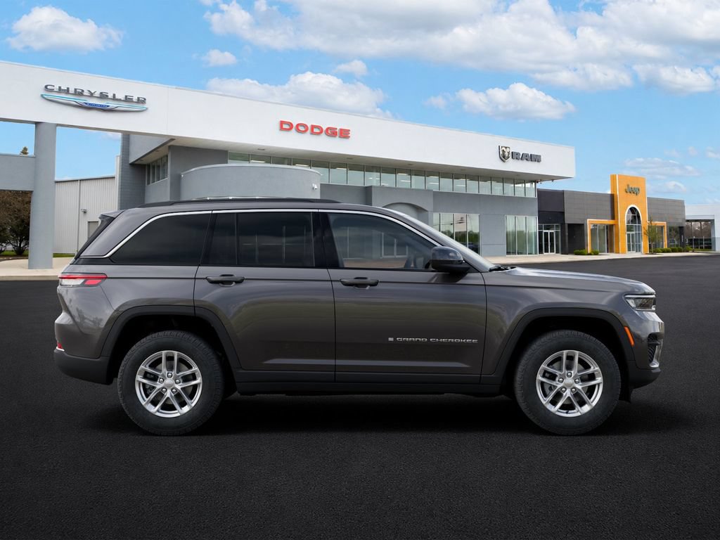 New 2026 Jeep Grand Cherokee Laredo X AWD/4WD image 21
