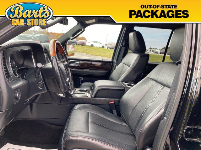 Used 2017 Lincoln Navigator Reserve image 28