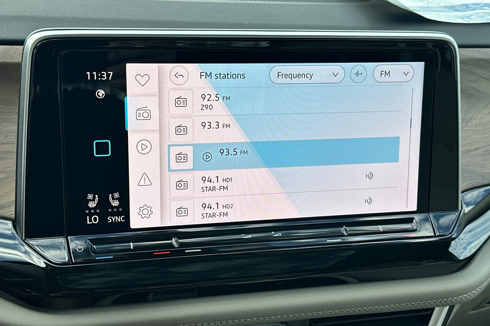 New 2026 Volkswagen Atlas SE image 18