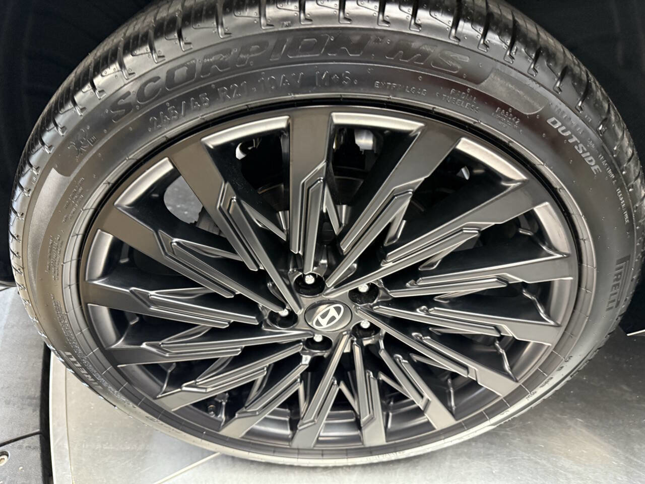 Used 2024 Hyundai Santa Fe Calligraphy image 34