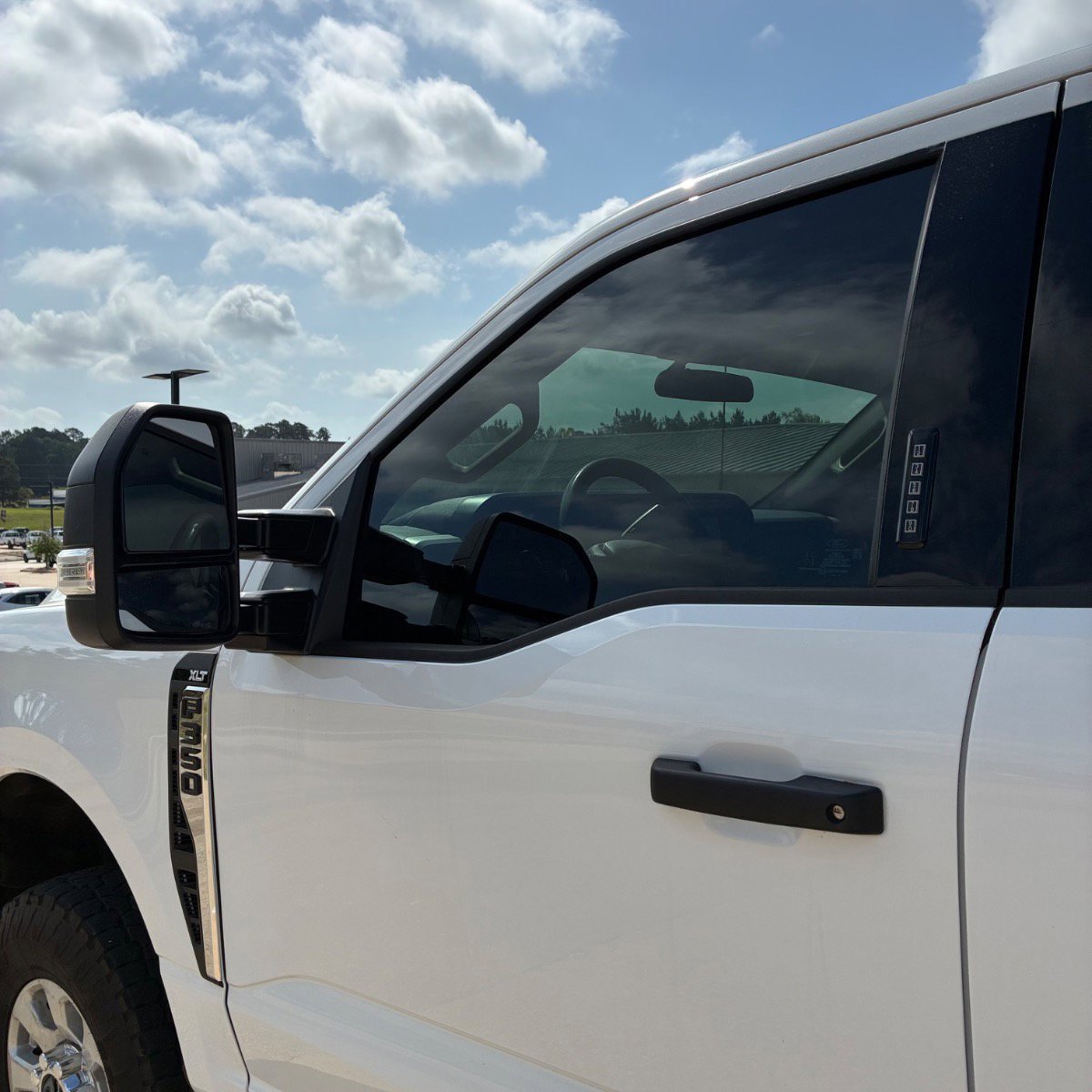 Used 2024 Ford F350 XLT AWD/4WD image 7