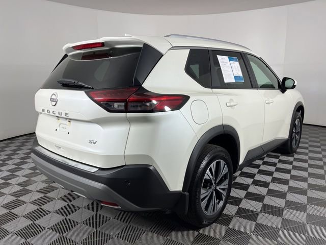 Used 2023 Nissan Rogue SV w/ SV Premium B Package image 16