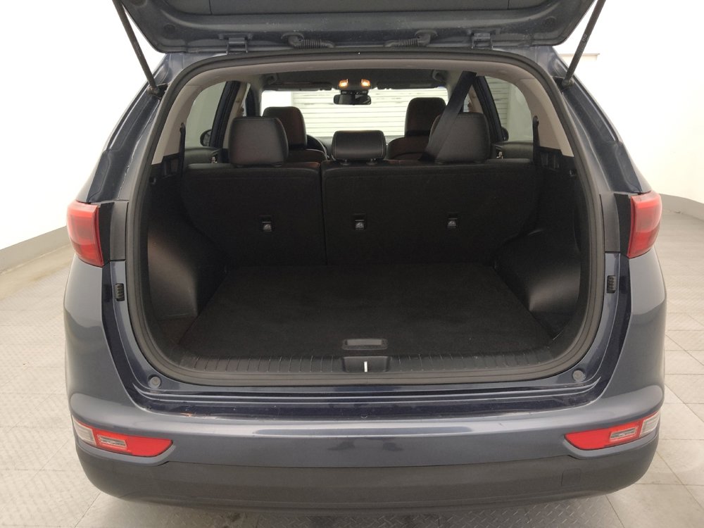 Used 2017 Kia Sportage EX image 29