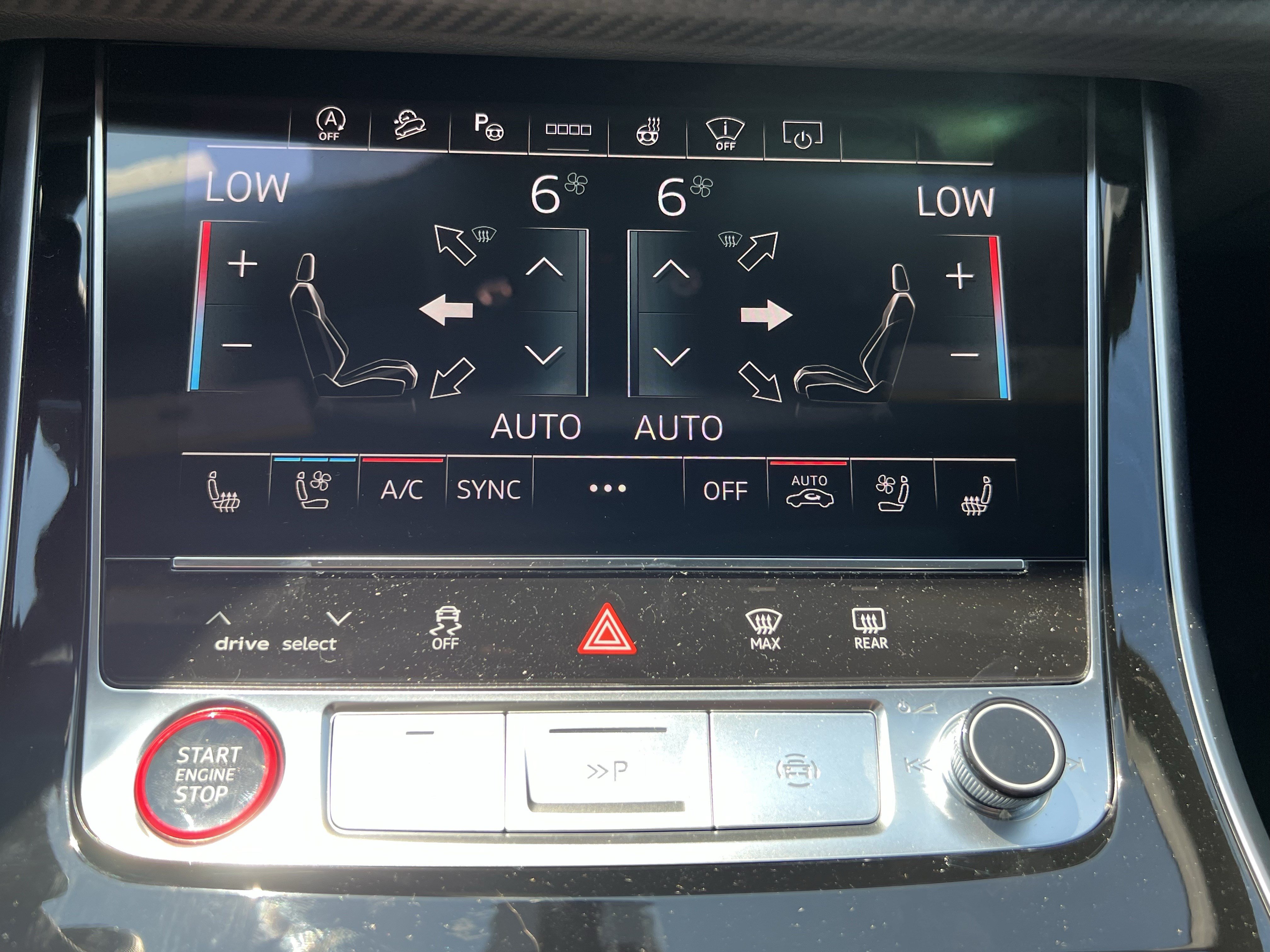 New 2026 Audi SQ8 Prestige AWD/4WD image 31