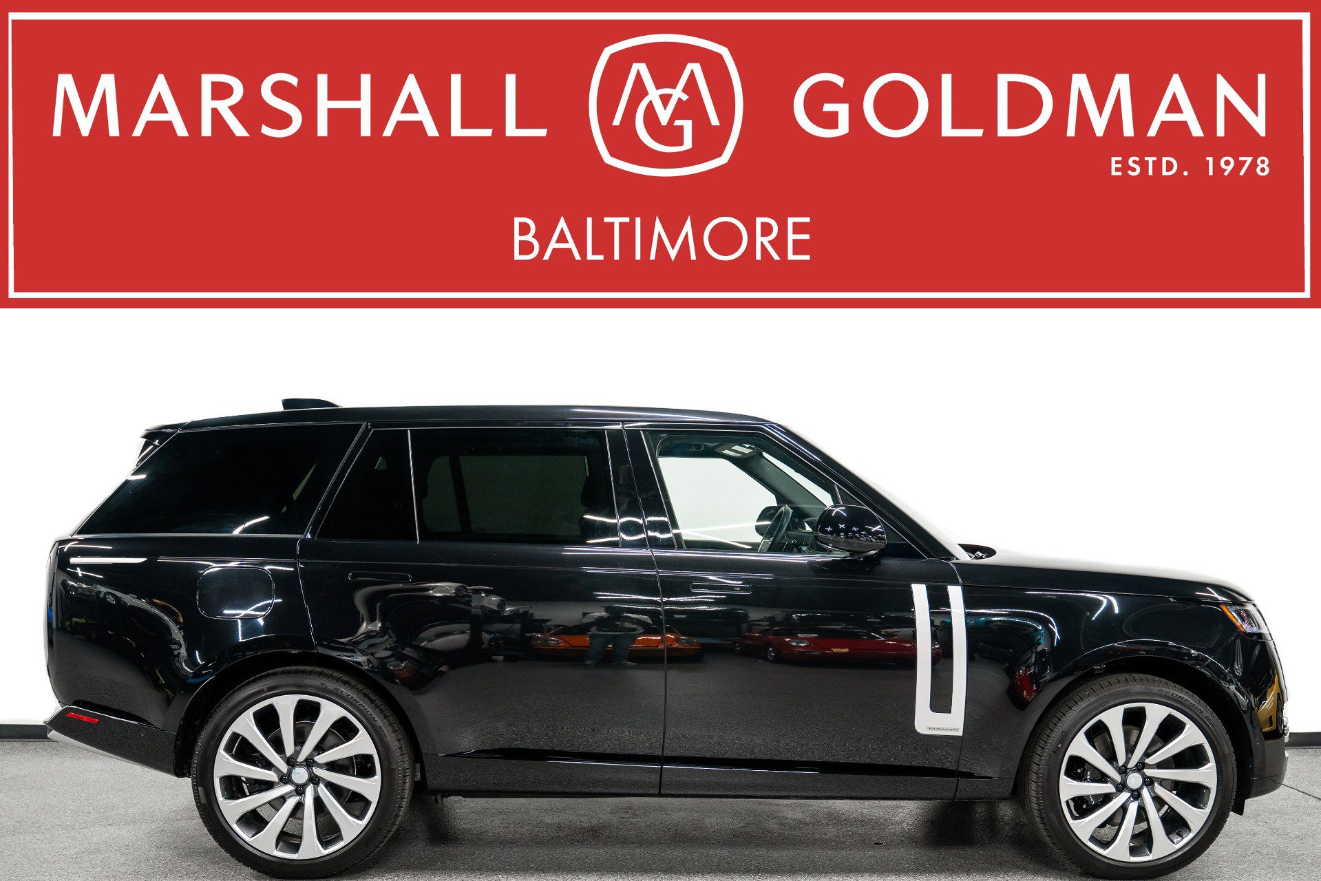 Used 2025 Land Rover Range Rover Long Wheelbase Autobiography