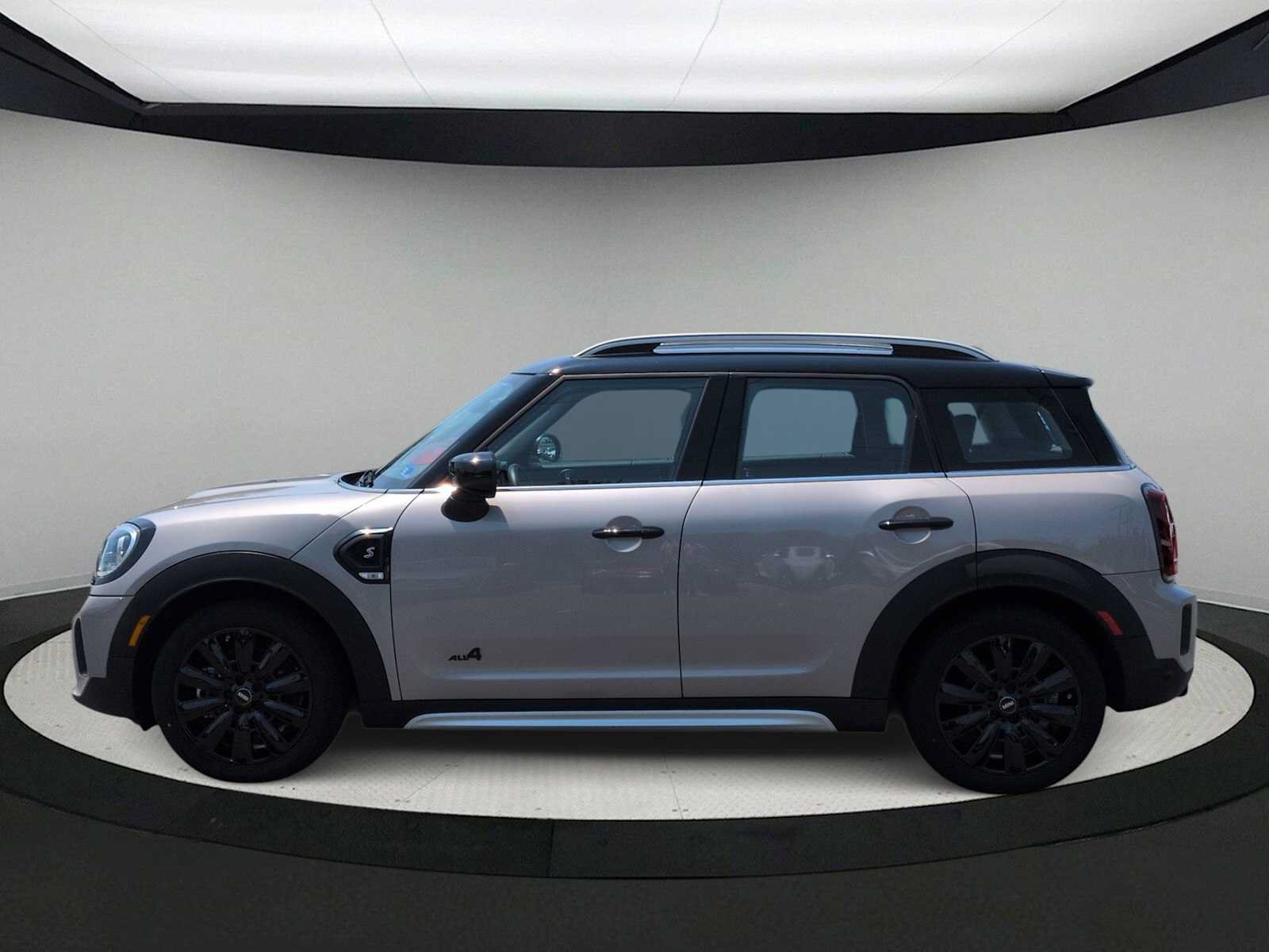 Used 2024 MINI Cooper Countryman S AWD/4WD image 5