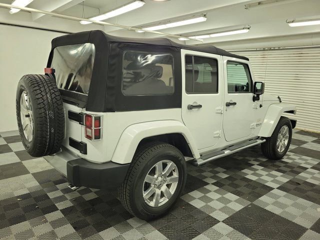 Used 2014 Jeep Wrangler Unlimited Sahara w/ Dual Top Group AWD/4WD image 6