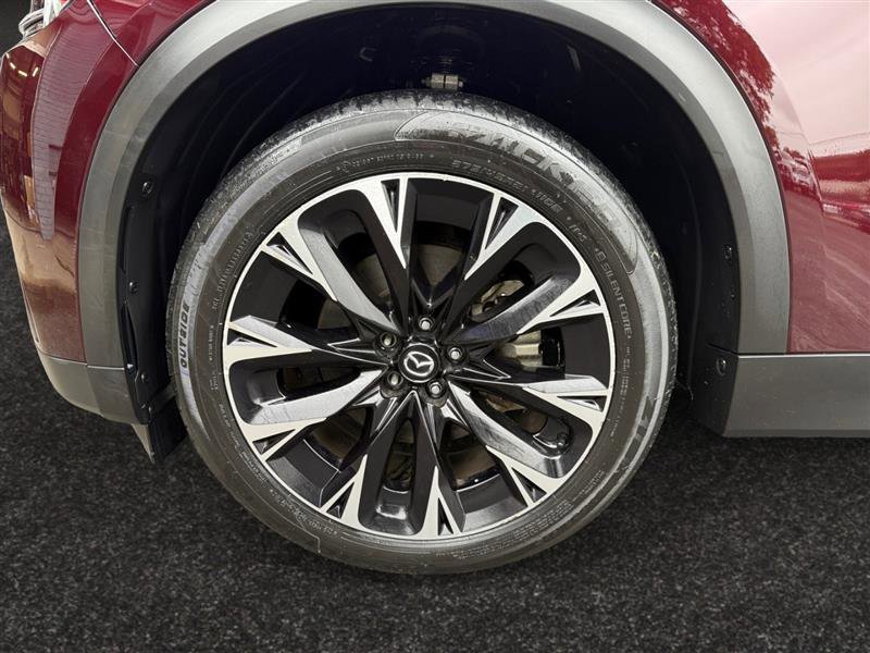 Used 2024 MAZDA CX-90 Plug-In Hybrid w/ Premium Plus image 15