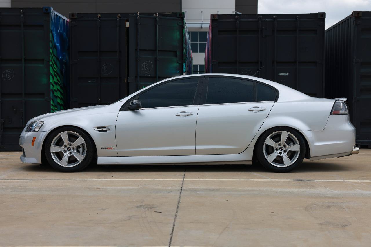 Used 2009 Pontiac G8 GT w/ Premium Package RWD image 5