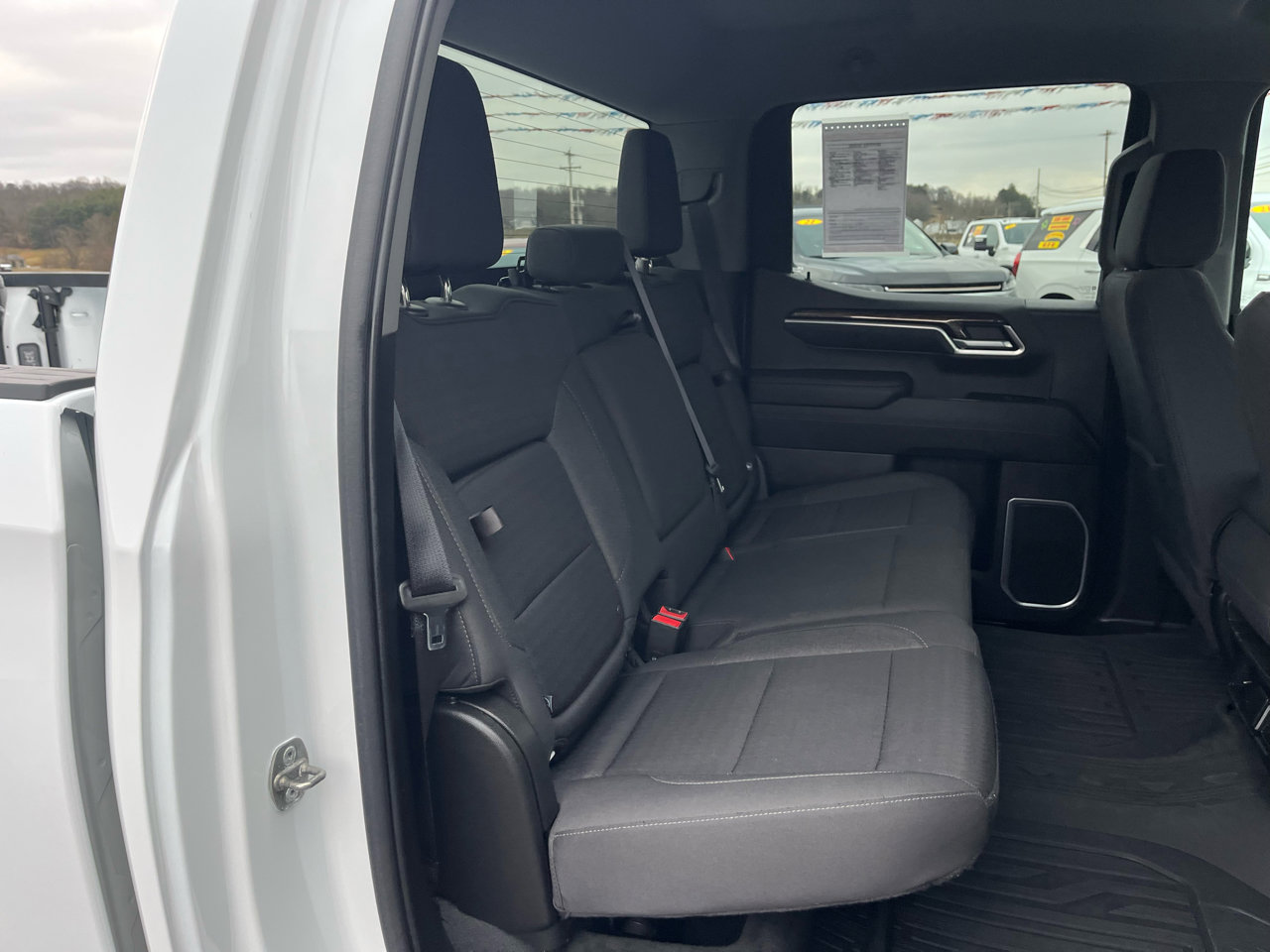 Used 2022 GMC Sierra 1500 Elevation image 24