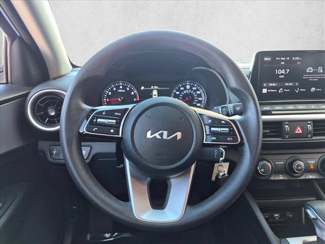 Used 2024 Kia Forte LXS w/ LXS Technology Package FWD image 13