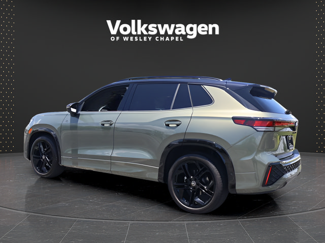 Used 2026 Volkswagen Tiguan SE R-Line FWD image 6