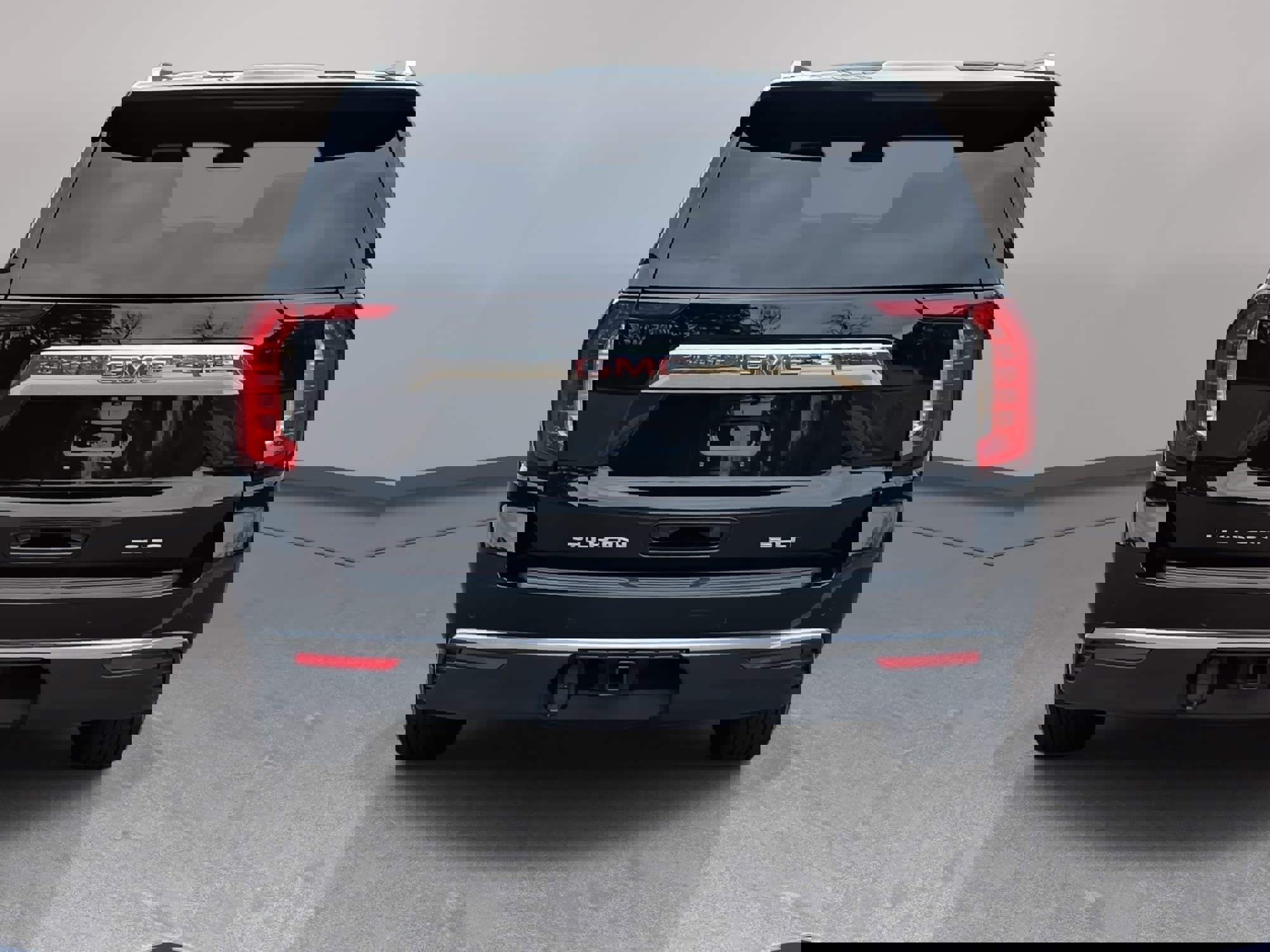 Used 2023 GMC Yukon XL SLT image 6