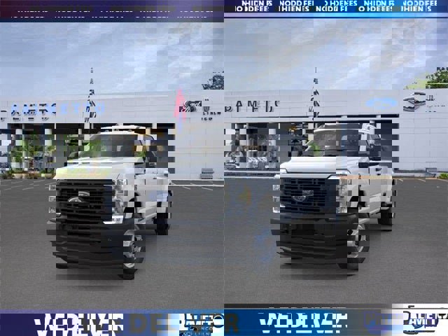 New 2026 Ford F350 XL image 2